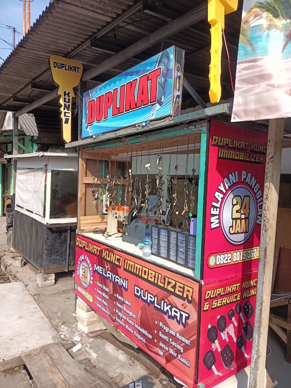 Ahli Kunci - Duplikat Kunci - Tukang Kunci Bekasi